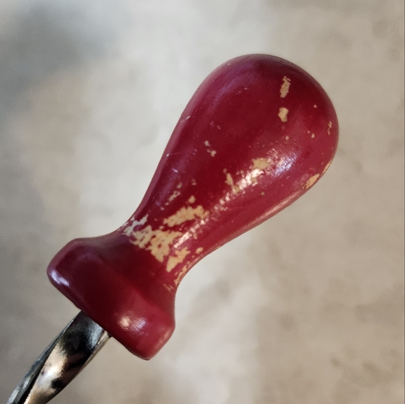 Vintage 1997 Thomas The Train Design Metal Spinning Top Children's Toy - Picture 14 of 14